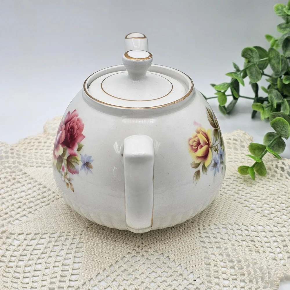 Vintage Ellgreave Wood & Sons Ironstone Floral Teapot Made in‎ England 848D